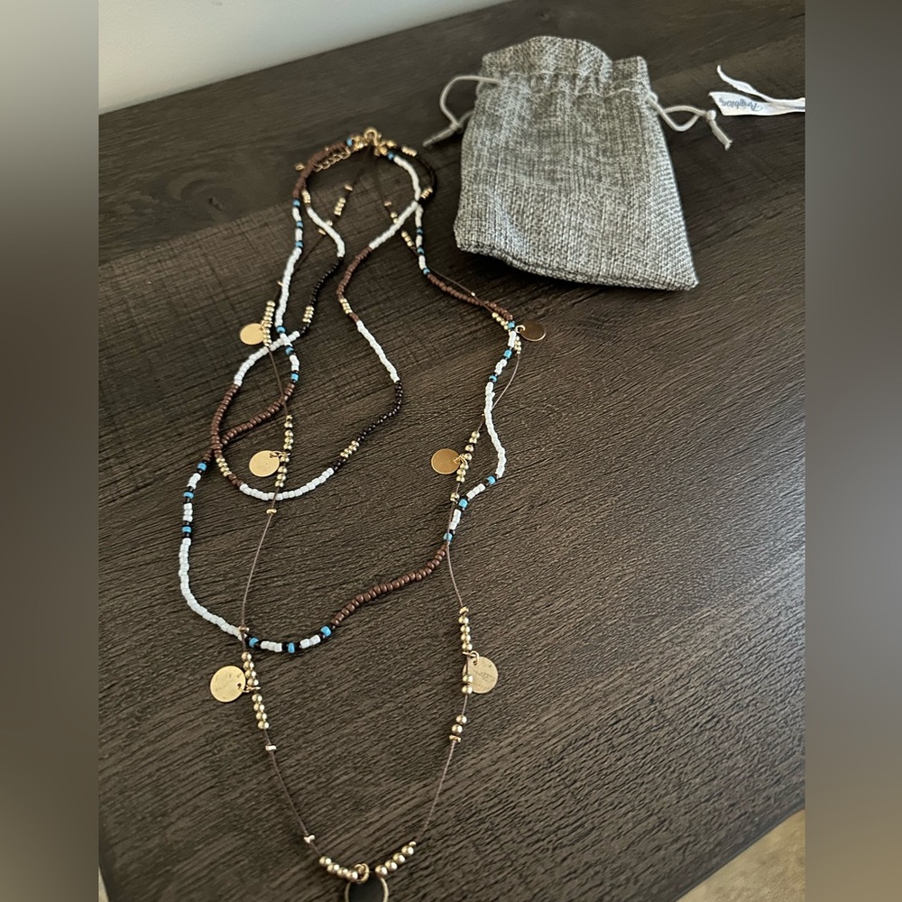 3 string necklace